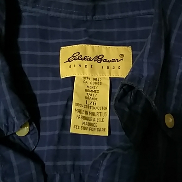 Eddie Bauer Blue Dress Shirt - Picture 2 of 4